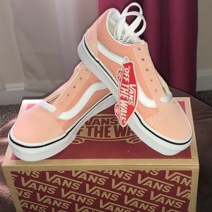 NWT Little kids Old Skool Vans